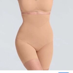 🆕 HONEY-LOVE XL Sculptwear Superpower Shorts Nude Beige Shapewear Tummy Control